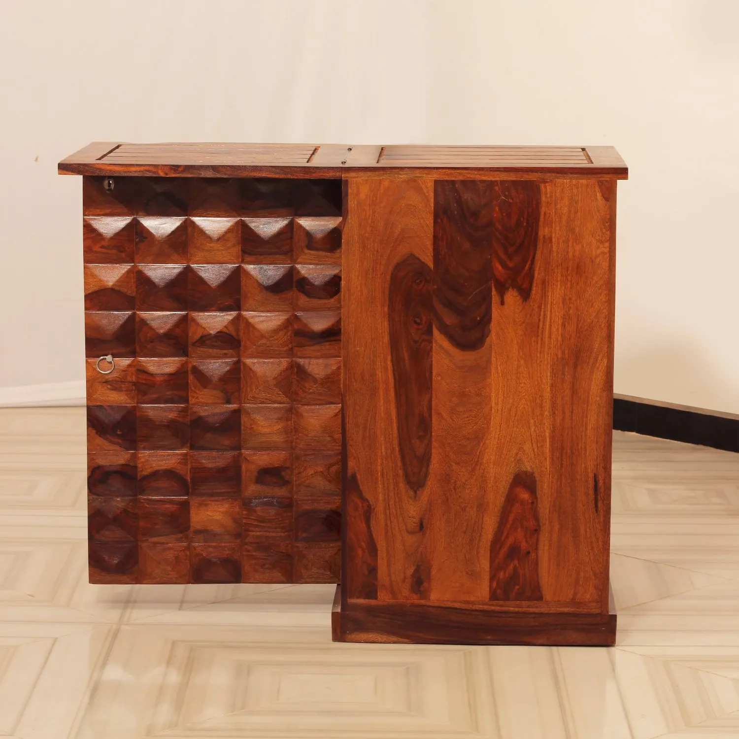 Royal Finish Diamondie Bar Cabinate In Premium Quality Sheesham Wood wooden bar cabinet image 10