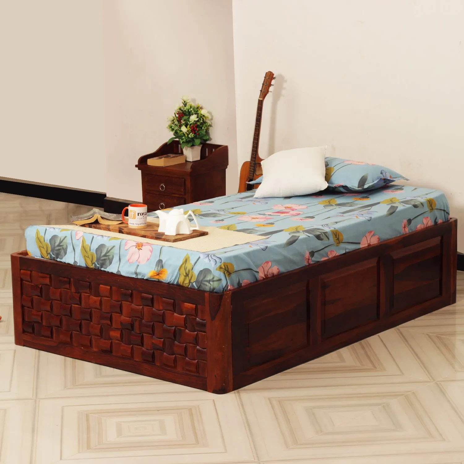 Royal Finish Nivora Diwan Single Bed In Natural Colour With Matte Finished