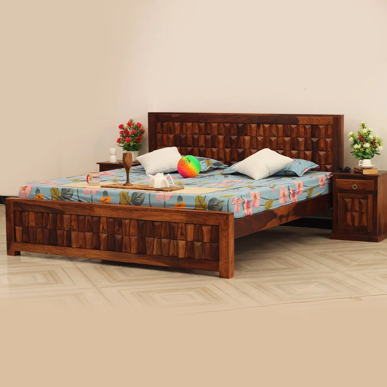 Royal Finish Slumber Craft King Size Bed In Natural Colour With Matte Finish