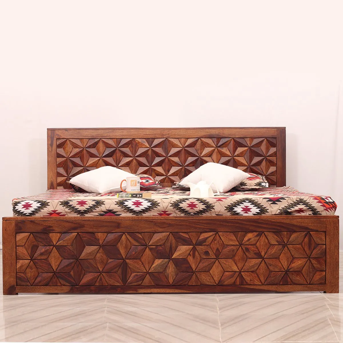 Royal Finish Floresque King Size Bed In Natural Colour With Matte Finished