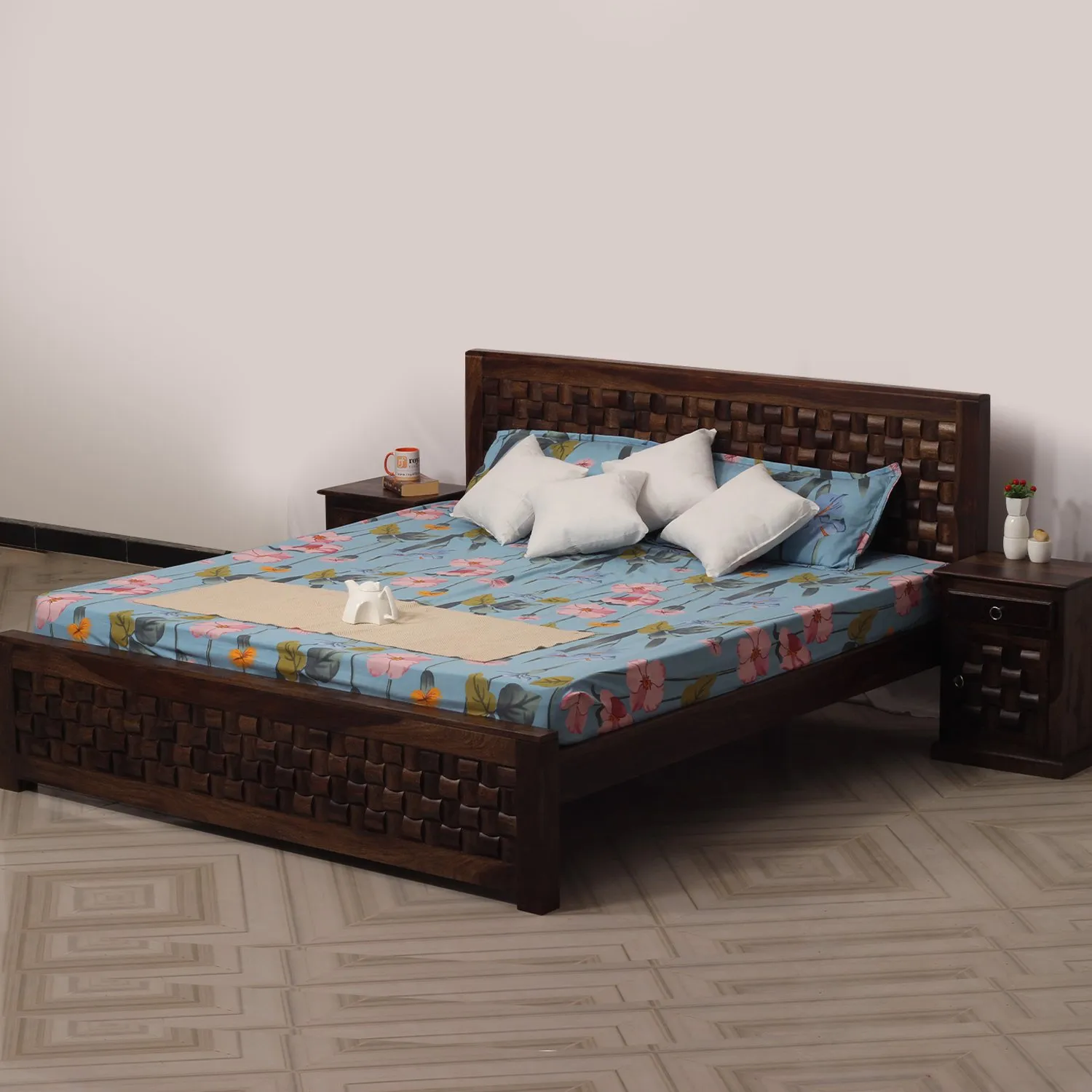 Royal Finish Nivora King Size Bed In Natural Colour With Matte Finished